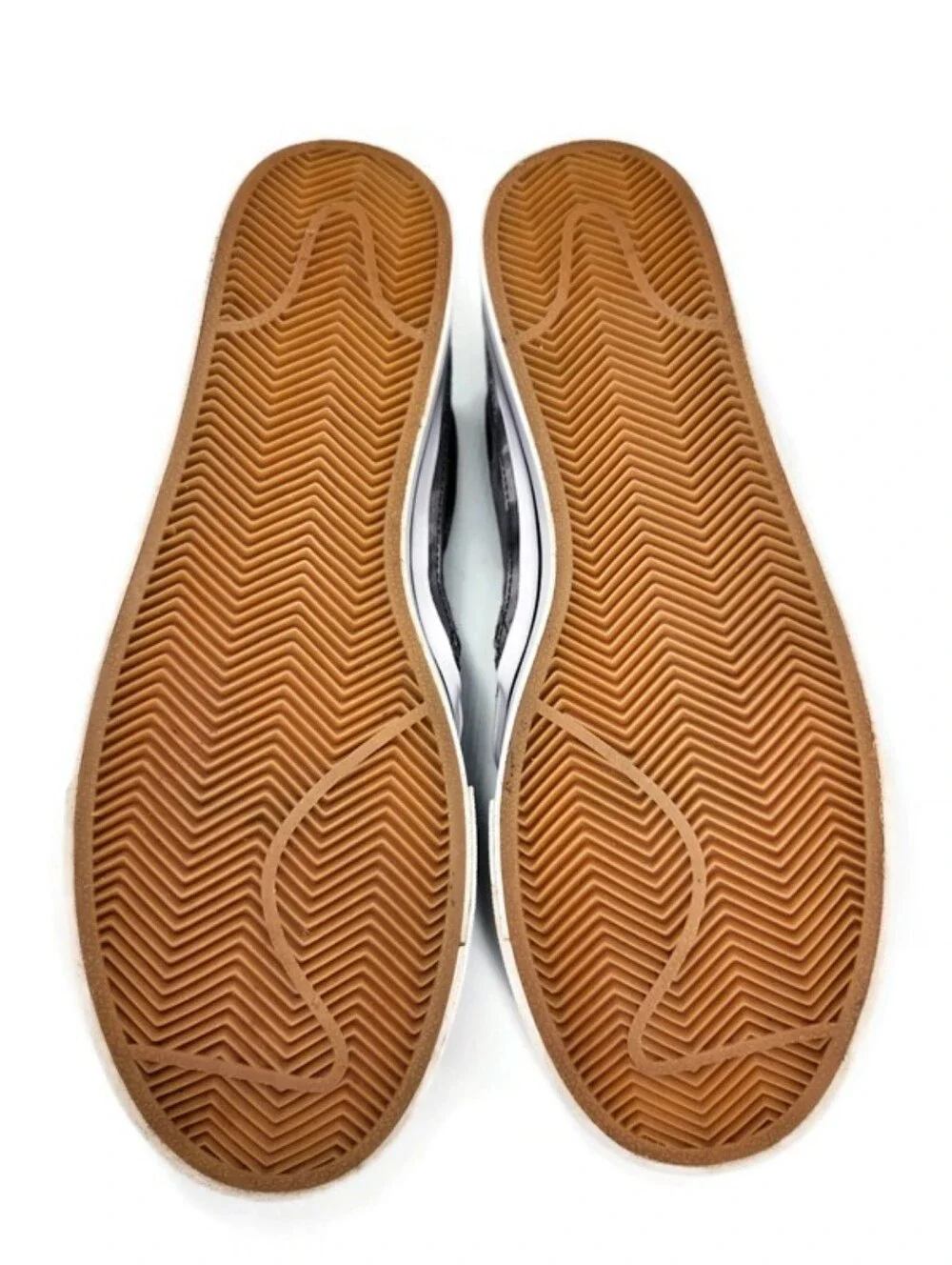 Nike court legacy